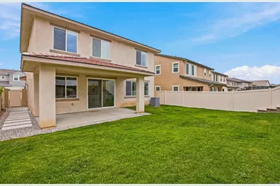 32224 Penstemon Way, Temecula, CA 92591 - Photo 3