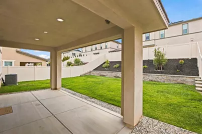 32224 Penstemon Way, Temecula, CA 92591 - Photo 31