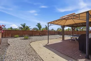 2414 Falcon Valley Dr, Chula Vista, CA 91914 - Photo 27