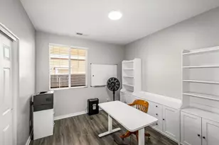 29246 Loden Cir, Menifee, CA 92584 - Photo 23