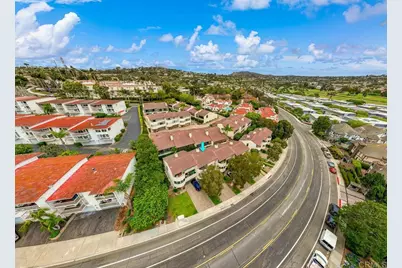 7302 Alicante Road #3, Carlsbad, CA 92009 - Photo 3