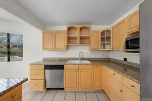 7302 Alicante Rd, Carlsbad, CA 92009 - Photo 27