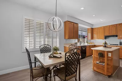 1274 W Vaquero Ct, Chula Vista, CA 91910 - Photo 13