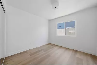 8060 Chalet Place, San Diego, CA 92126 - Photo 21