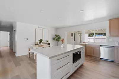 8060 Chalet Place, San Diego, CA 92126 - Photo 15