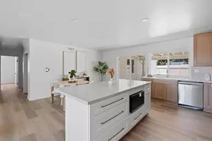 8060 Chalet Pl, San Diego, CA 92126 - Photo 15