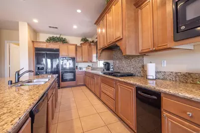 19506 Arcata Road, Apple Valley, CA 92307 - Photo 7