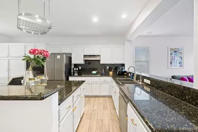 28310 Basswood Way, Murrieta, CA 92563 - Photo 3