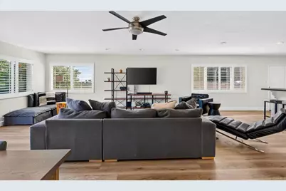 1625 27 Beryl Street, San Diego, CA 92109 - Photo 11