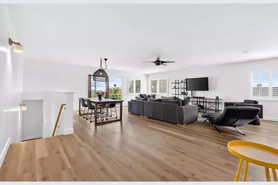 1625 27 Beryl Street, San Diego, CA 92109 - Photo 9