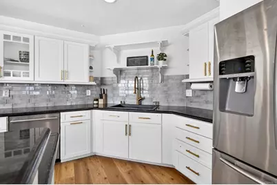 1625 27 Beryl Street, San Diego, CA 92109 - Photo 13