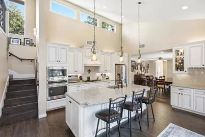 10510 Grandview Drive, La Mesa, CA 91941 - Photo 11