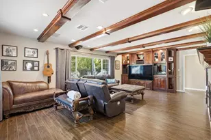 10510 Grandview Dr, La Mesa, CA 91941 - Photo 7