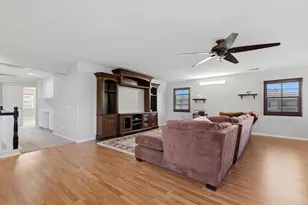 36892 Maxmillian Ave, Murrieta, CA 92563 - Photo 25