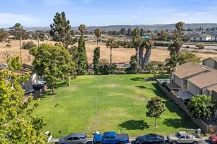 2527 Caminito Avellano, San Diego, CA 92154 - Photo 37
