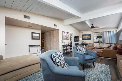 3026 Poinsettia Dr, San Diego, CA 92106 - Photo 13