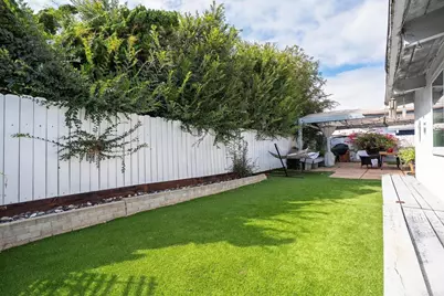 3026 Poinsettia Dr, San Diego, CA 92106 - Photo 31