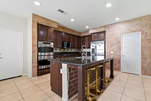 30241 Trois Valley St, Murrieta, CA 92563 - Photo 11