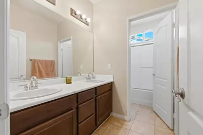 30241 Trois Valley Street, Murrieta, CA 92563 - Photo 15
