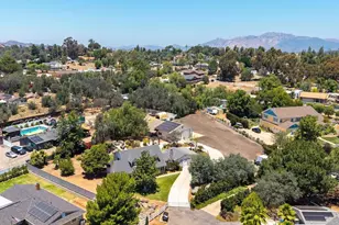2430 Geyer Ln, Alpine, CA 91901 - Photo 3