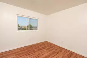 10129 Timberlane Way, Santee, CA 92071 - Photo 9