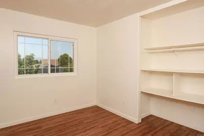 10129 Timberlane Way, Santee, CA 92071 - Photo 11