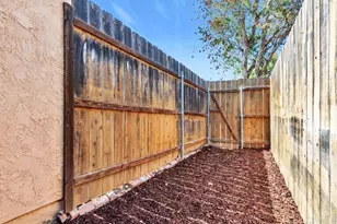 10107 Peaceful Ct, Santee, CA 92071 - Photo 25