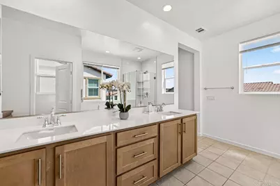 32255 Penstemon Way, Temecula, CA 92591 - Photo 33