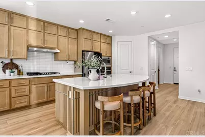 32255 Penstemon Way, Temecula, CA 92591 - Photo 9