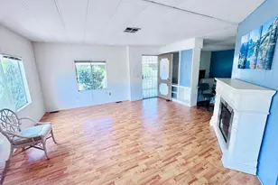 2130 Sunset Dr, Vista, CA 92081 - Photo 5