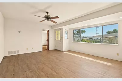 230 Mountain View Rd, El Cajon, CA 92021 - Photo 9