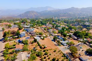 230 Mountain View Rd, El Cajon, CA 92021 - Photo 43