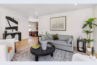 12497 Gilmore Ave, Los Angeles, CA 90066 - Photo 7