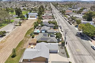 2121 E 4th St, National City, CA 91950 - Photo 37