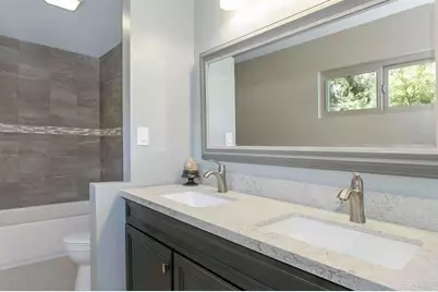 5210 Caminito Apartado, San Diego, CA 92108 - Photo 9