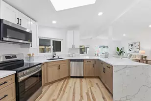8975 Lawrence Welk Dr, Escondido, CA 92026 - Photo 3