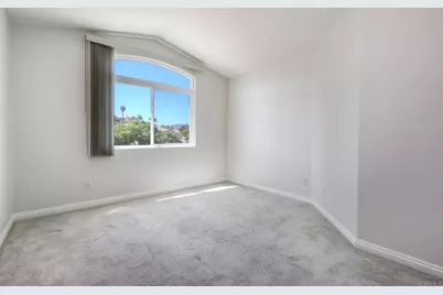 1073 Torrey Pines Drive, Chula Vista, CA 91915 - Photo 19