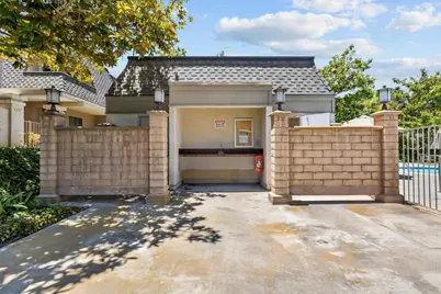 5204 Caminito Solitario, San Diego, CA 92108 - Photo 33