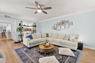 5204 Caminito Solitario, San Diego, CA 92108 - Photo 9