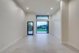 2522 Chalcedony St, Pacific Beach (San Diego), CA 92109 - Photo 19