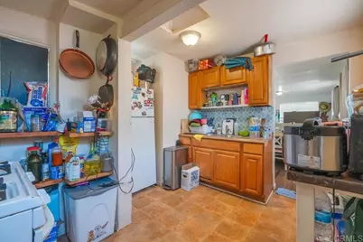 4811 Castle Avenue, San Diego, CA 92105 - Photo 9