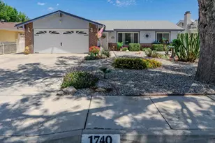 1740 Walden Ln, Hemet, CA 92545 - Photo 3