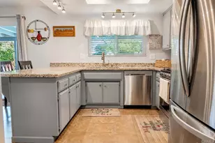 1740 Walden Ln, Hemet, CA 92545 - Photo 5