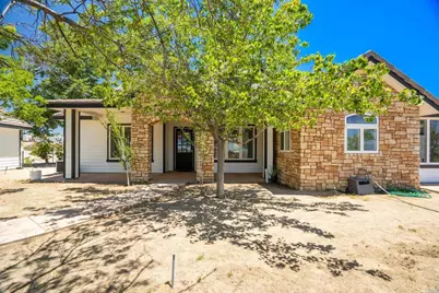 44075 Timber Trail, Hemet, CA 92544 - Photo 3