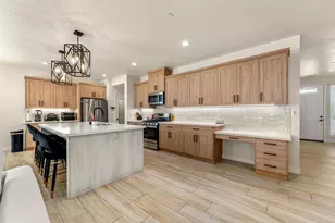 14277 Glenview Ct, Victorville, CA 92395 - Photo 11