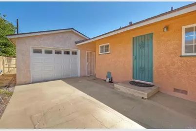 670 I Street, Chula Vista, CA 91910 - Photo 5