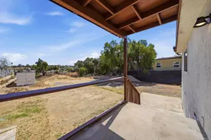 2905 Ridgeway Dr, National City, CA 91950 - Photo 27