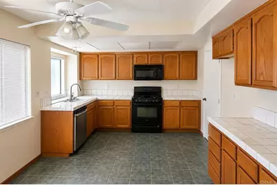 1880 Paradise Valley Court, Tracy, CA 95376 - Photo 3