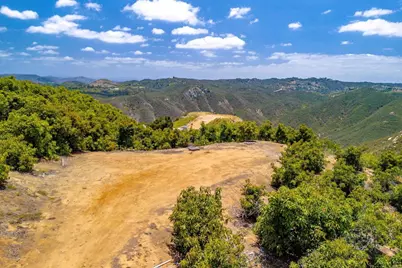 1 Los Gatos Road, Temecula, CA 92590 - Photo 17