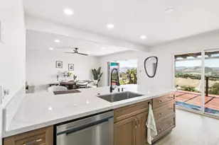 1329 Park Hill Ln, Escondido, CA 92025 - Photo 17